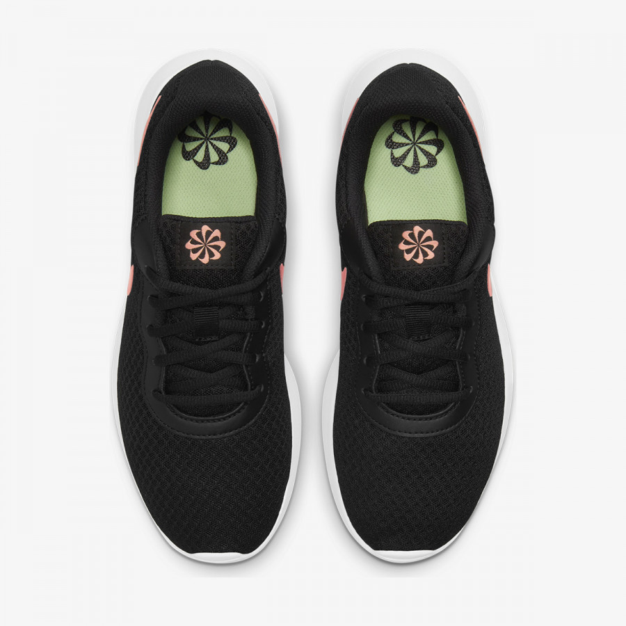 NIKE Tenisice WMNS NIKE TANJUN 