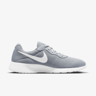 NIKE Tenisice NIKE TANJUN 