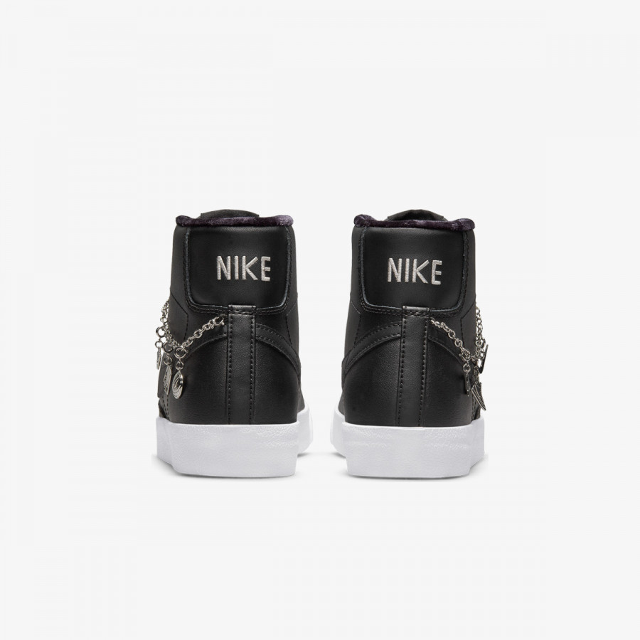 NIKE Tenisice W BLAZER MID '77 LX 