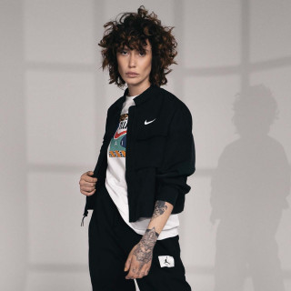 NIKE Vjetrovka Sportswear Essential 