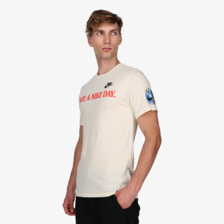 NIKE Šal M NSW TEE ESS+ STMT 4 