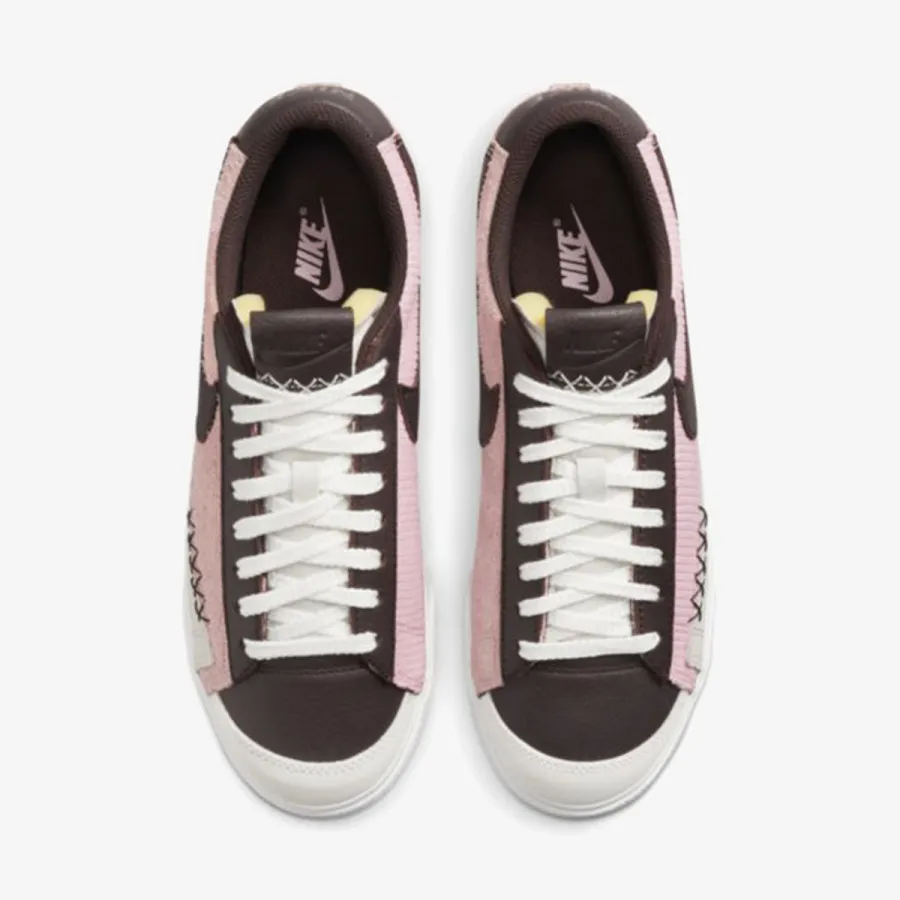 NIKE Tenisice WMNS NIKE BLAZER LOW PLTFRM FW 