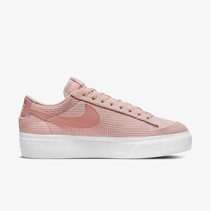 NIKE Tenisice W BLAZER LOW PLATFORM ESS 