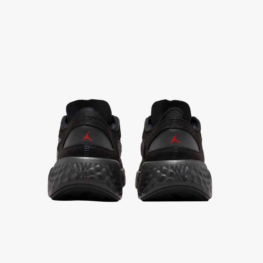 NIKE Tenisice JORDAN DELTA 3 LOW 