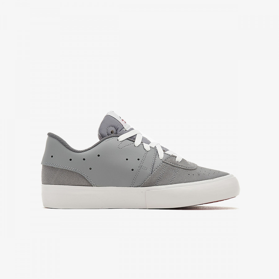 NIKE Tenisice JORDAN SERIES ES BG 