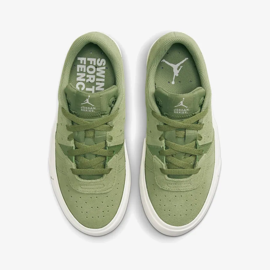 NIKE Tenisice Jordan Series 