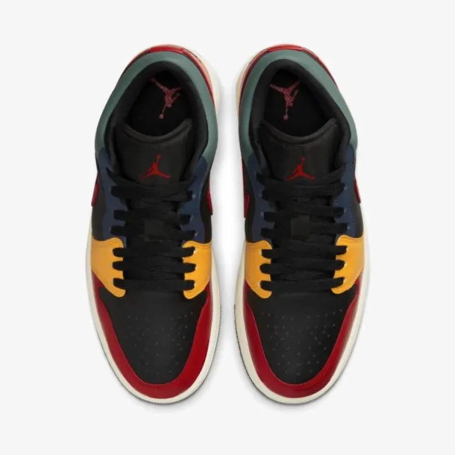 NIKE Tenisice WMNS AIR JORDAN 1 LOW SE 