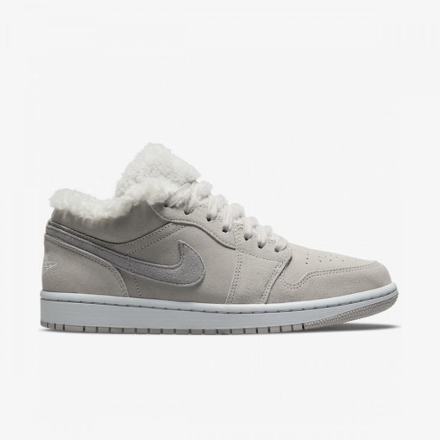 NIKE Tenisice WMNS AIR JORDAN 1 LOW SE V2 