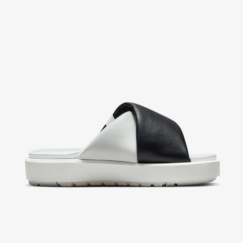 NIKE Tenisice Jordan Sophia 