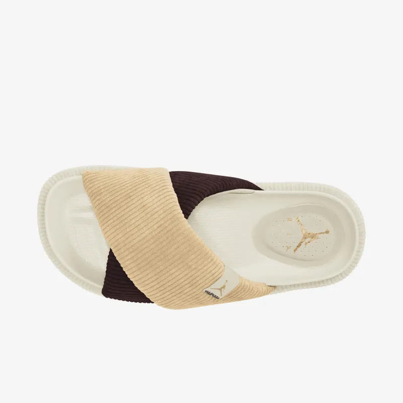 NIKE Tenisice Jordan Sophia 
