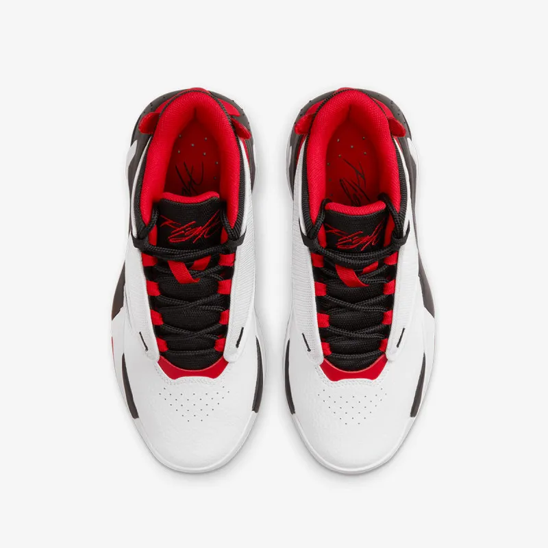 NIKE Tenisice Jordan Max Aura 4 