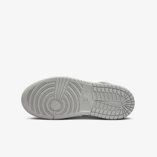 NIKE Tenisice JORDAN 1 MID BP 