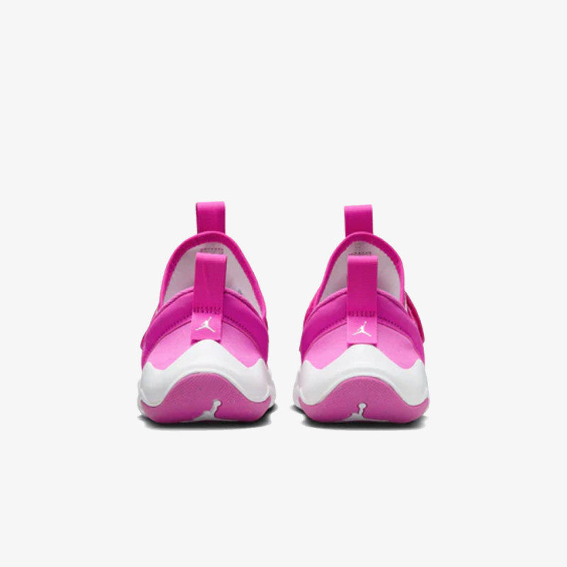 NIKE Tenisice Jordan 23/7 