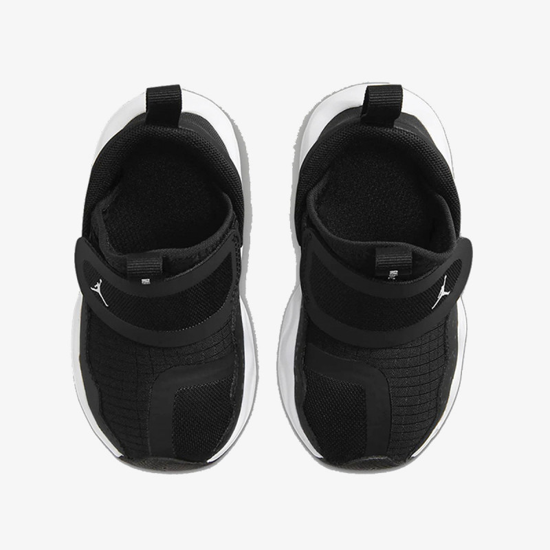 NIKE Tenisice 23/7 