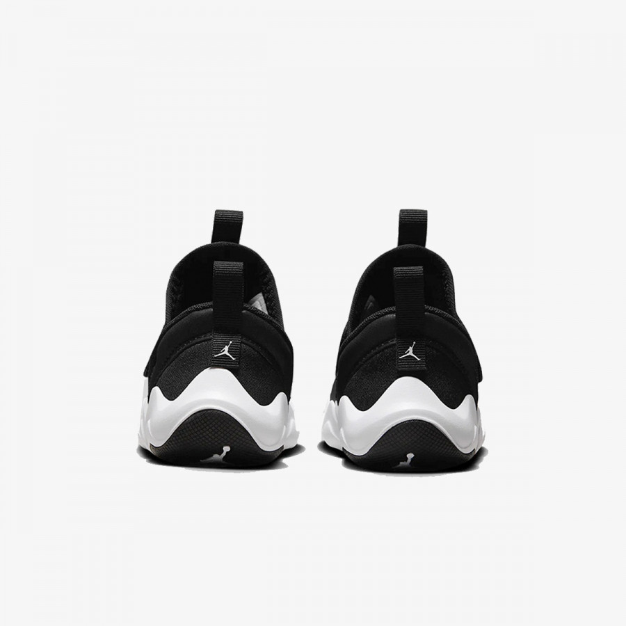 NIKE Tenisice 23/7 