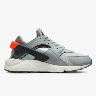 NIKE Tenisice AIR HUARACHE SC 