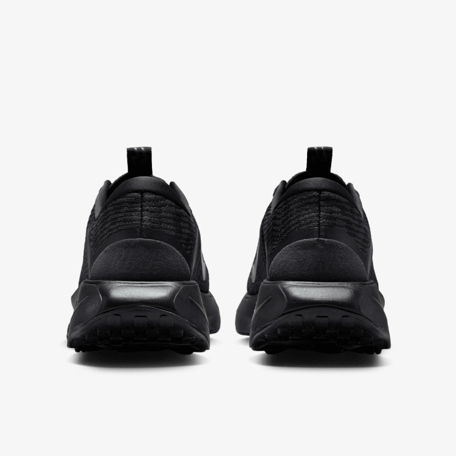 NIKE Tenisice Escape Momentum 