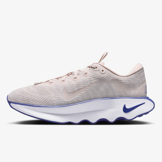 NIKE Tenisice NIKE MOTIVA 
