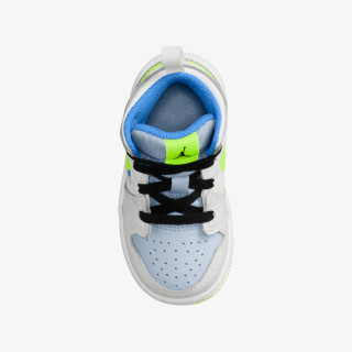 NIKE Tenisice Jordan 1 Mid SE 