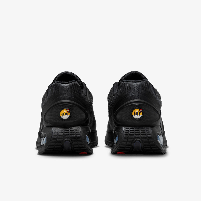 NIKE Tenisice Air Max Dn 