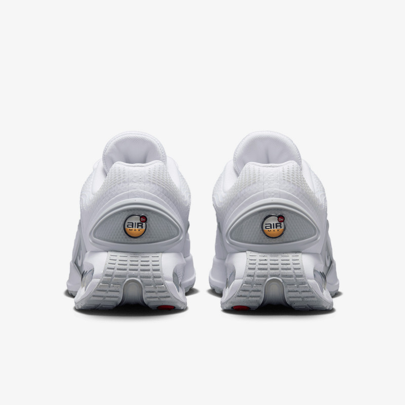 NIKE Tenisice AIR MAX DN 