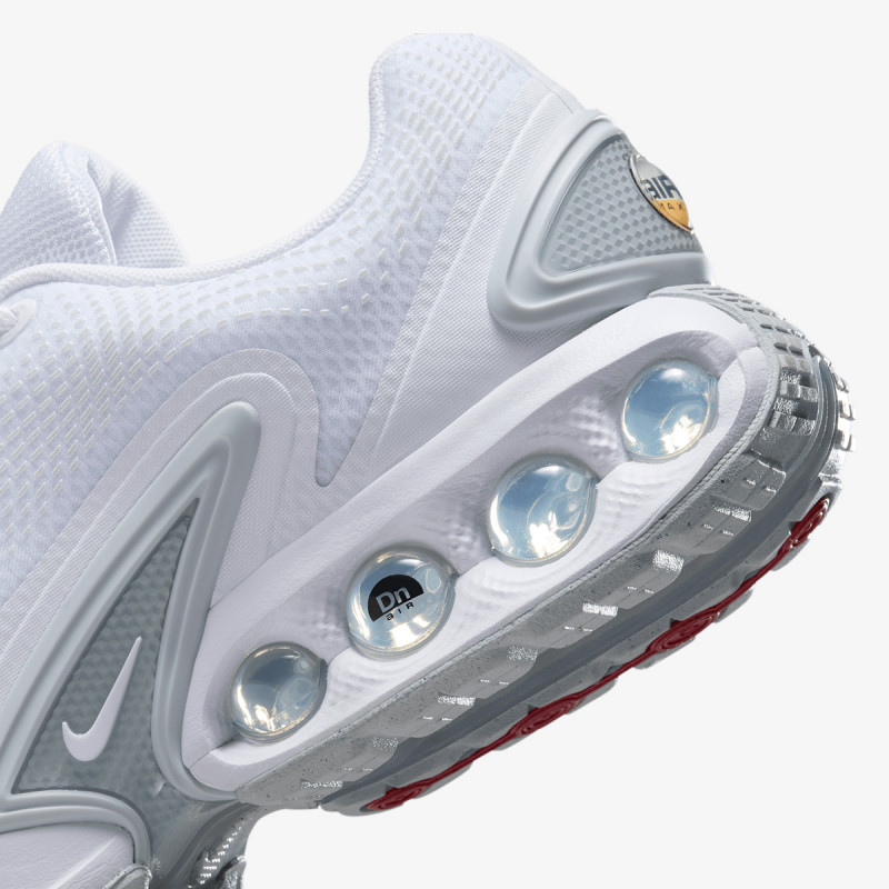 NIKE Tenisice AIR MAX DN 