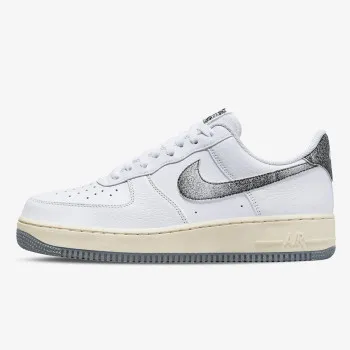 NIKE Tenisice NIKE Tenisice AIR FORCE 1 '07 LX EMB 