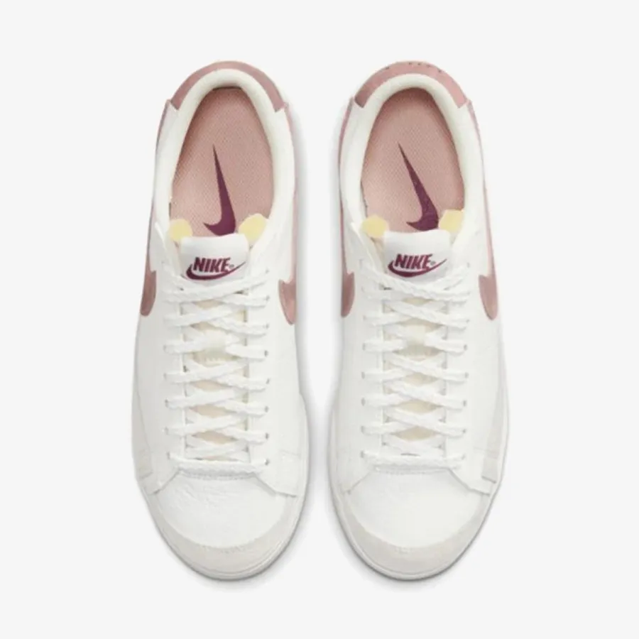 NIKE Tenisice WMNS BLAZER LO PLATFORM PE 