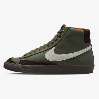 NIKE Tenisice BLAZER MID '77 VNTG FF 