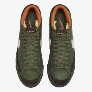 NIKE Tenisice BLAZER MID '77 VNTG FF 