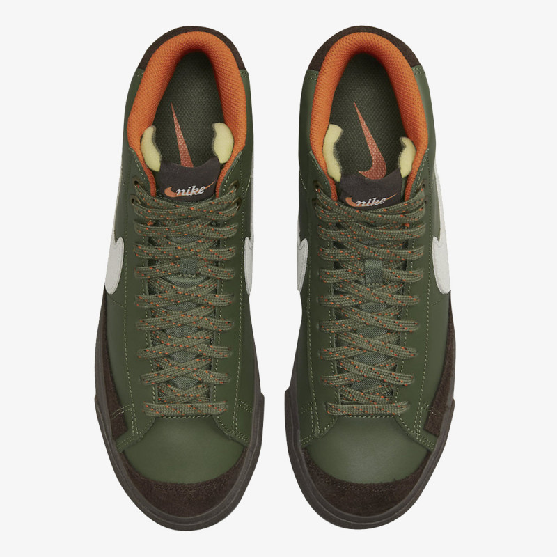 NIKE Tenisice BLAZER MID '77 VNTG FF 