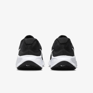 NIKE Tenisice Revolution 7 