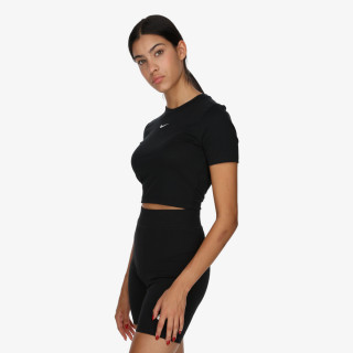 NIKE Majica kratkih rukava Sportswear Essential 