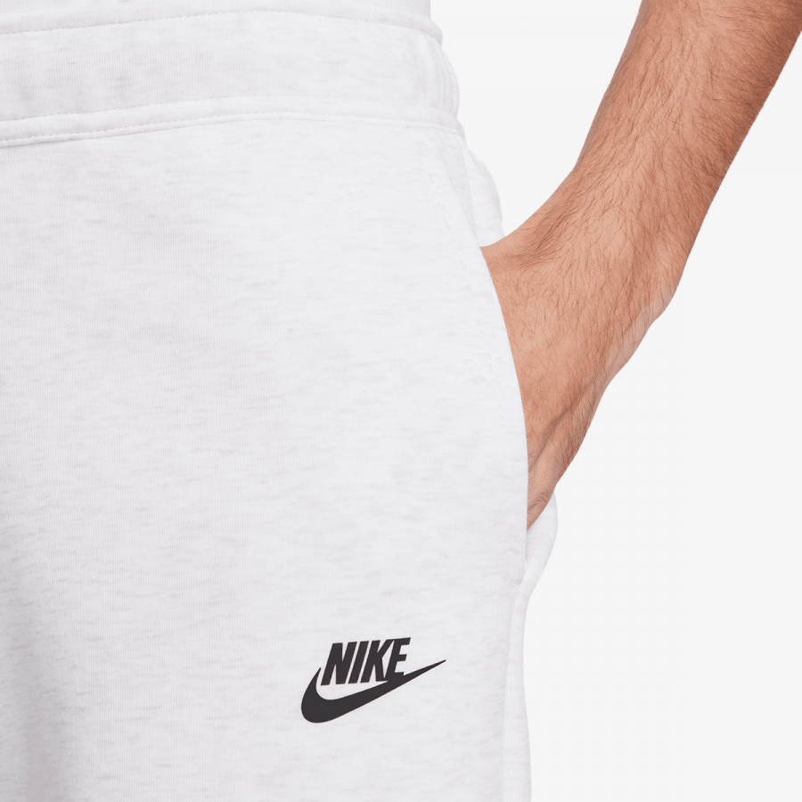 NIKE Kratke hlače Tech Fleece 