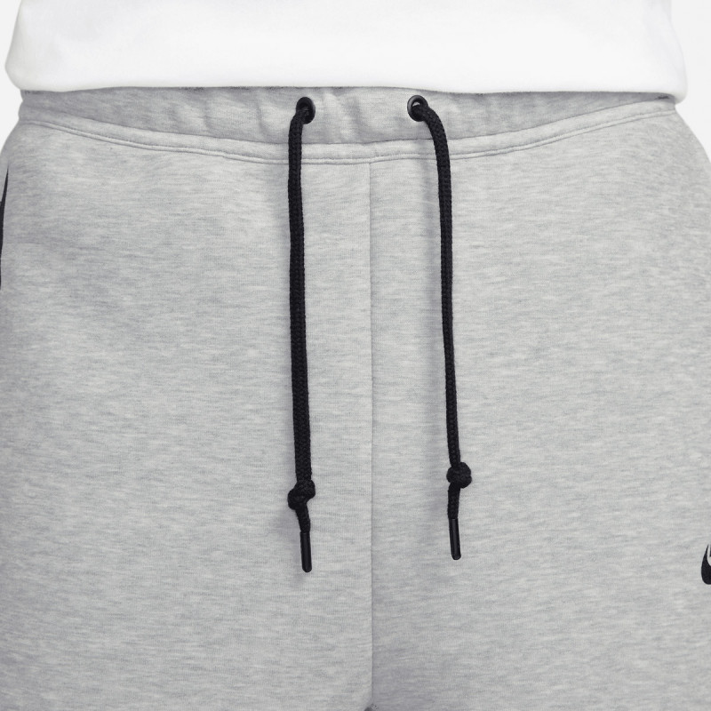 NIKE Kratke hlače Tech Fleece 