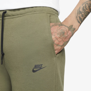 NIKE Kratke hlače Sportswear Tech Fleece 