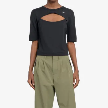 NIKE Majica kratkih rukava Sportswear Essentials 