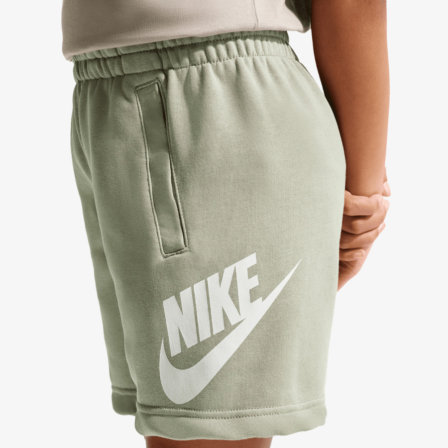 NIKE Kratke hlače Club 