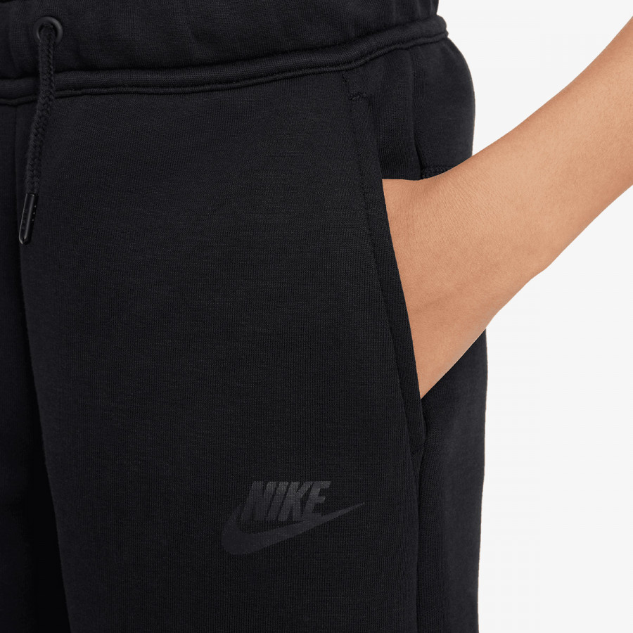 NIKE Kratke hlače Tech Fleece 