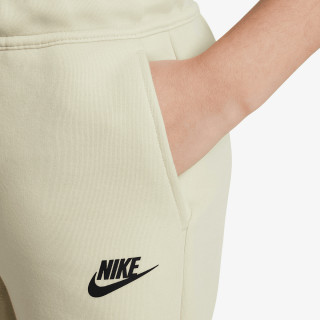NIKE Kratke hlače Tech Fleece 