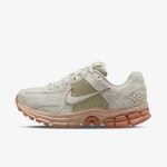 NIKE Tenisice Zoom Vomero 5 