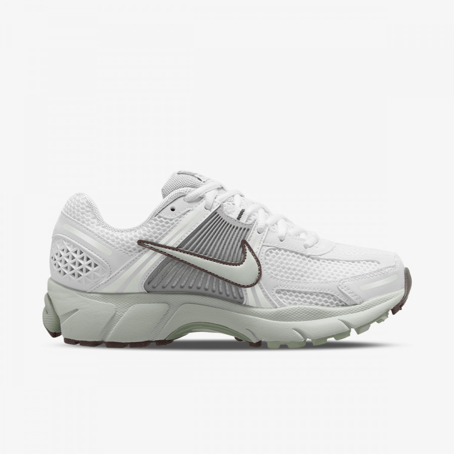 NIKE Tenisice Zoom Vomero 5 