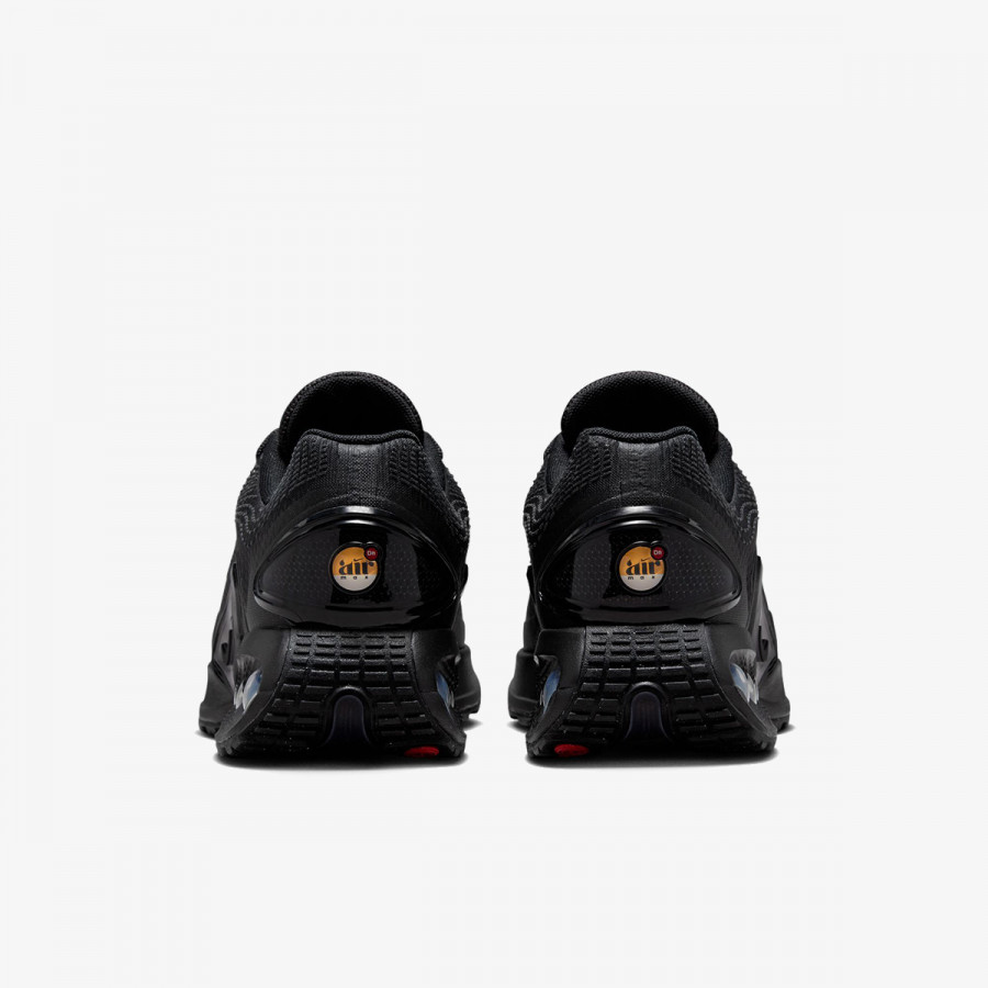 NIKE Tenisice Air Max DN 