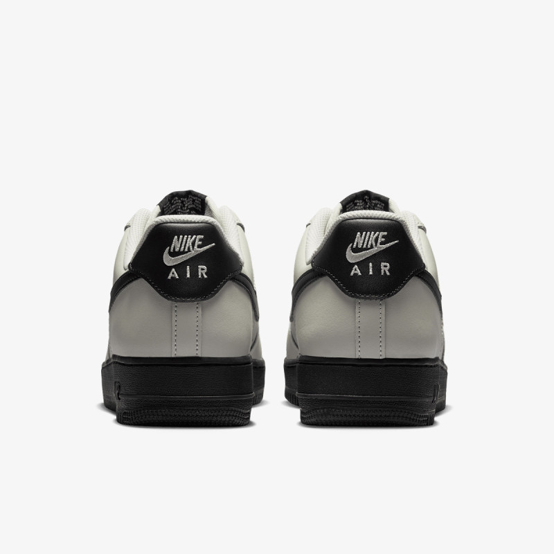 NIKE Tenisice AIR FORCE 1 '07 