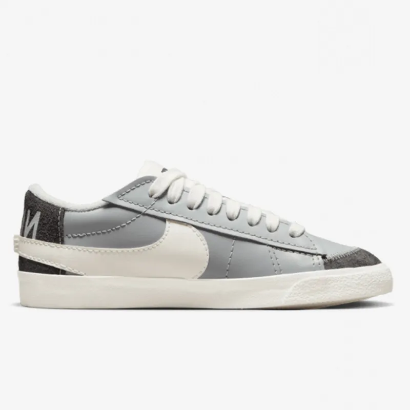 NIKE Tenisice BLAZER LOW '77 JUMBO SE TR72 