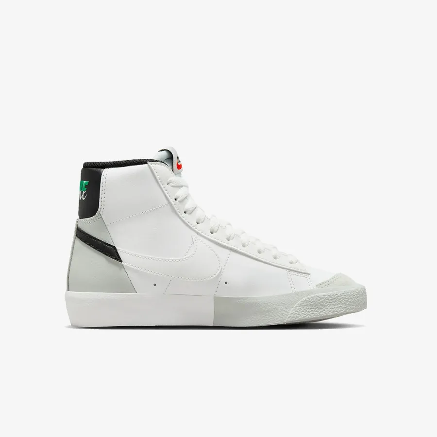 NIKE Tenisice Blazer Mid '77 SE 