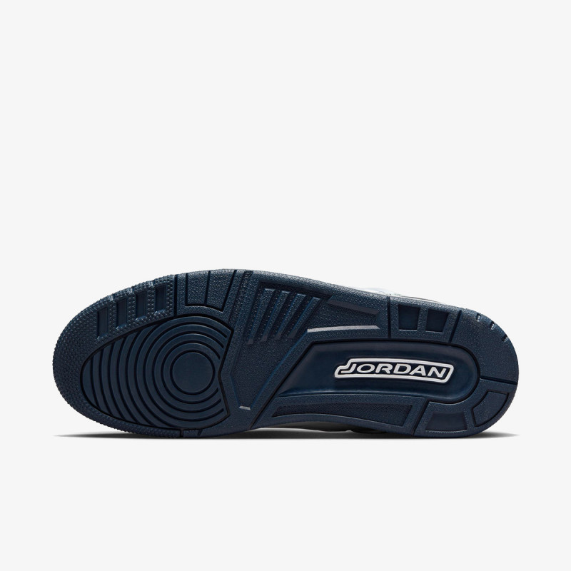 NIKE Tenisice Jordan Spizike Low 