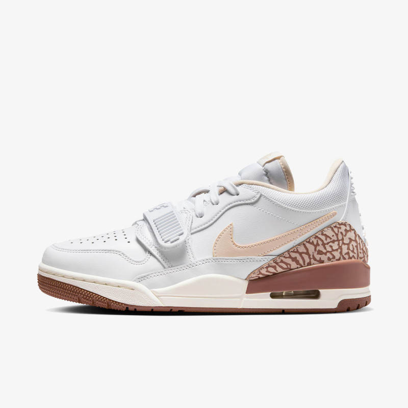 NIKE Tenisice Air Jordan Legacy 312 