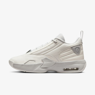 NIKE Tenisice Jordan Max Aura 6 