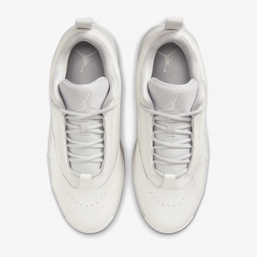 NIKE Tenisice Jordan Max Aura 6 